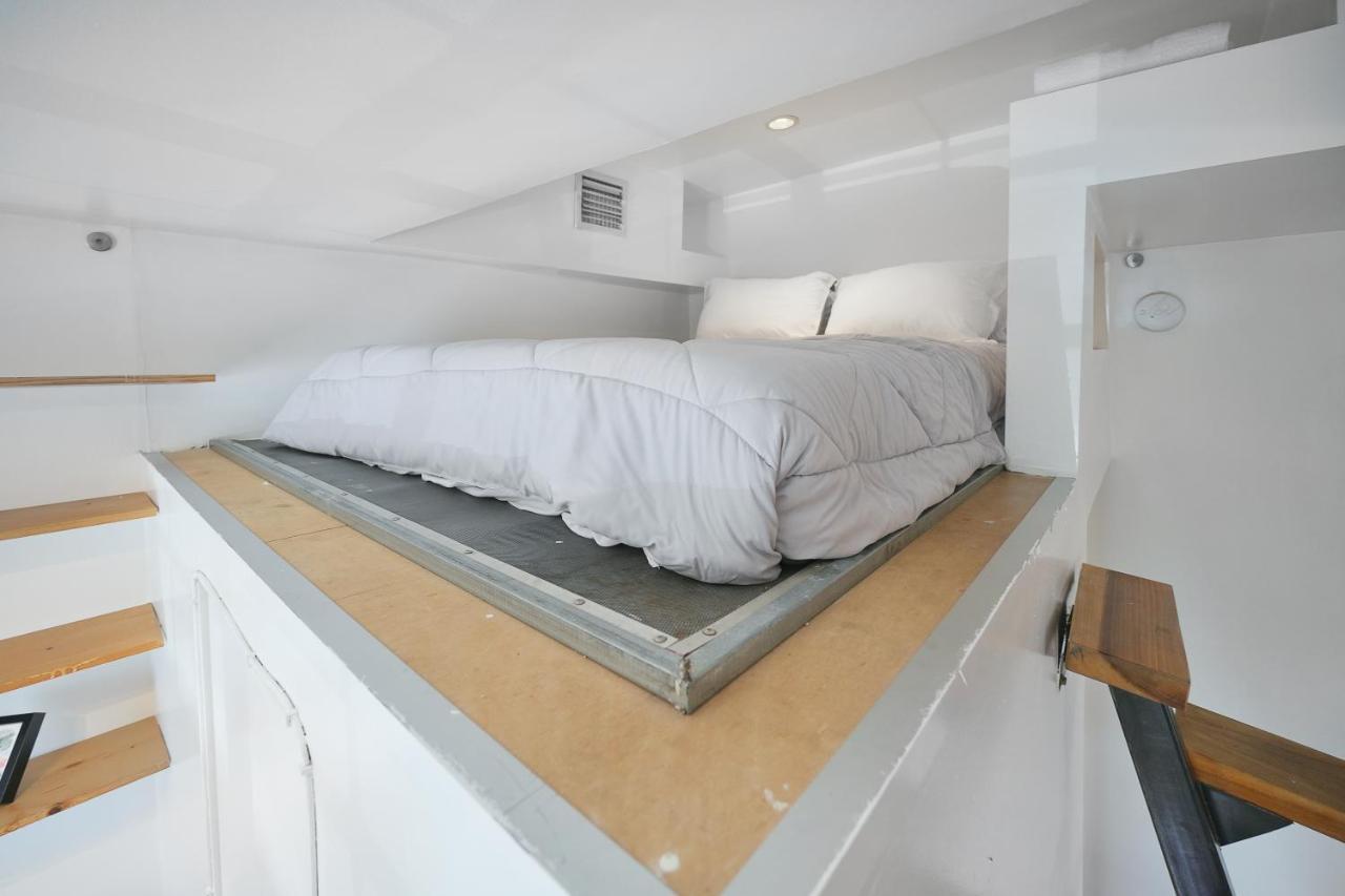 Large & Bright Sleep Up To 8 Only 2Min From Ocean! Apartman Miami Beach Kültér fotó