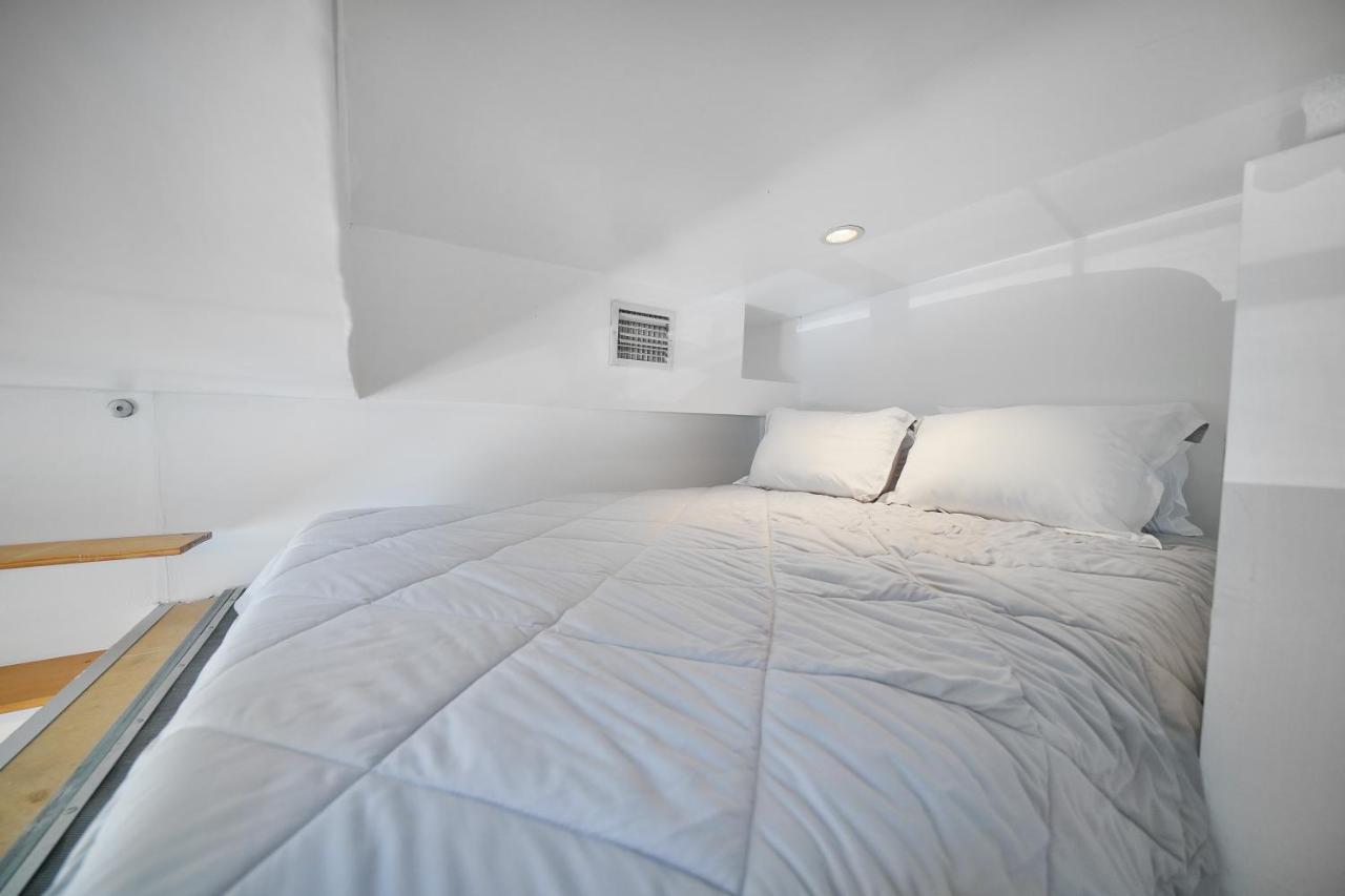 Large & Bright Sleep Up To 8 Only 2Min From Ocean! Apartman Miami Beach Kültér fotó