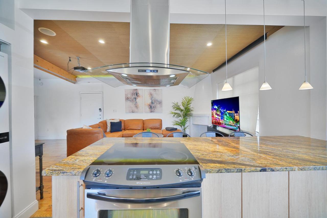 Large & Bright Sleep Up To 8 Only 2Min From Ocean! Apartman Miami Beach Kültér fotó